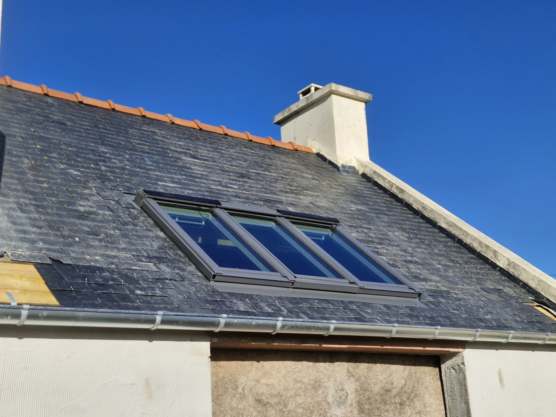 Triple Velux parfaitement alignés